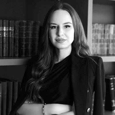 Adela Soos